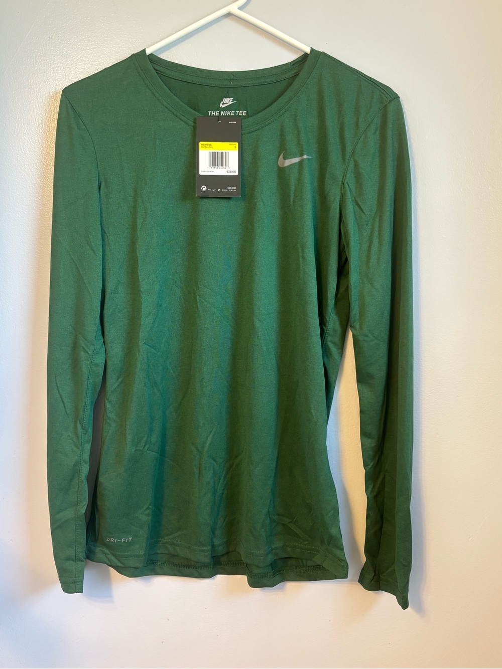 Nike Women's Dri-FIT Team Legend Long Sleeve Training Tee - Green - Sz S. NWT